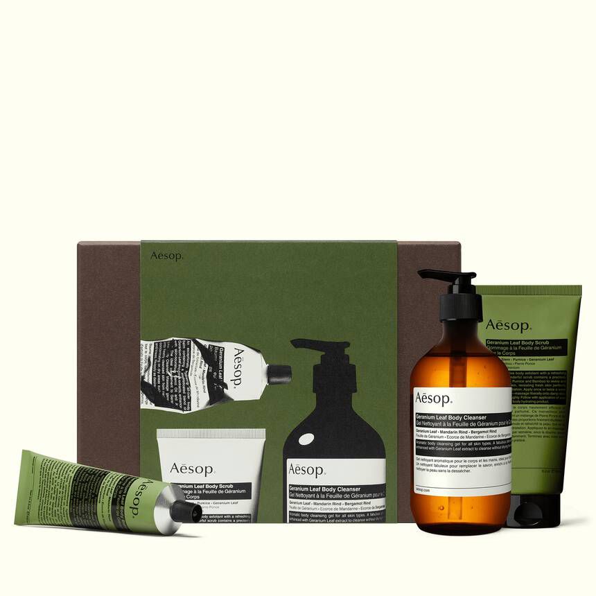 Set Aesop Geranium Leaf pentru Îngrijirea Corpului – Gel de Duș, Exfoliant și Balsam de Corp