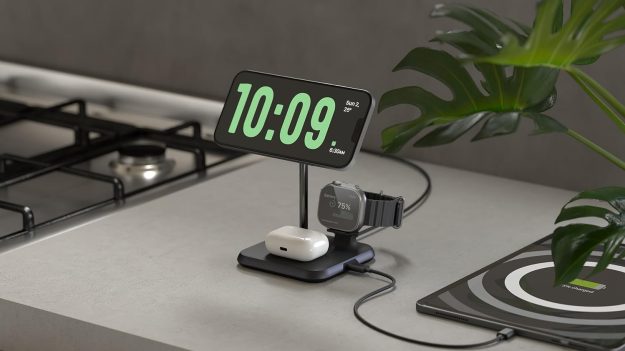 Stație de Încărcare Wireless Magnetică Zens Aluminium 4 în 1 pentru Telefon, Ceas Inteligent și Căști, Ieșire USB-C 18W
